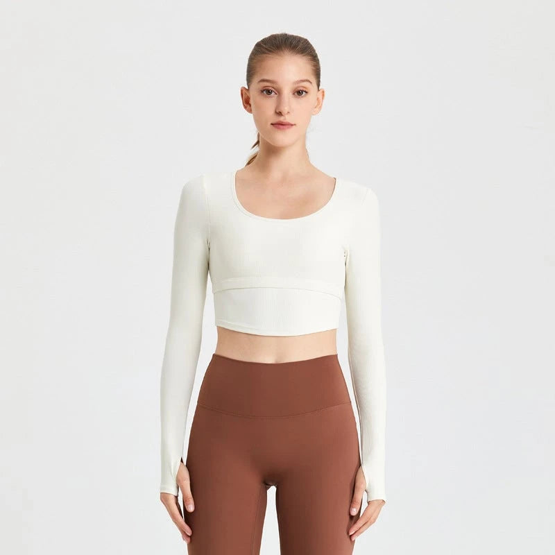 Women's Sporty Long Sleeve Crop Top with Body-Hugging Design