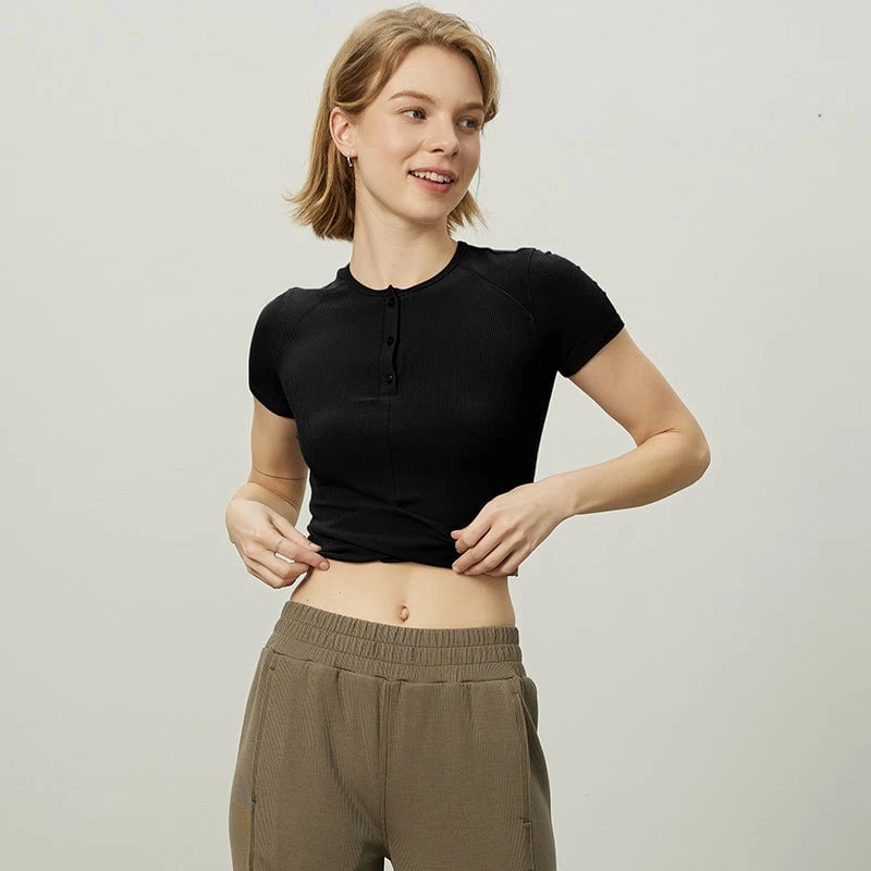 Women's fashionable short-sleeve Henley top with elastic rib design