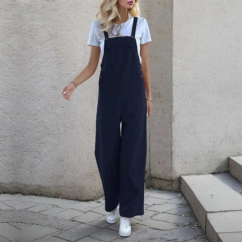 Ladies' dungarees in relaxed palazzo style with practical pockets and adjustable straps