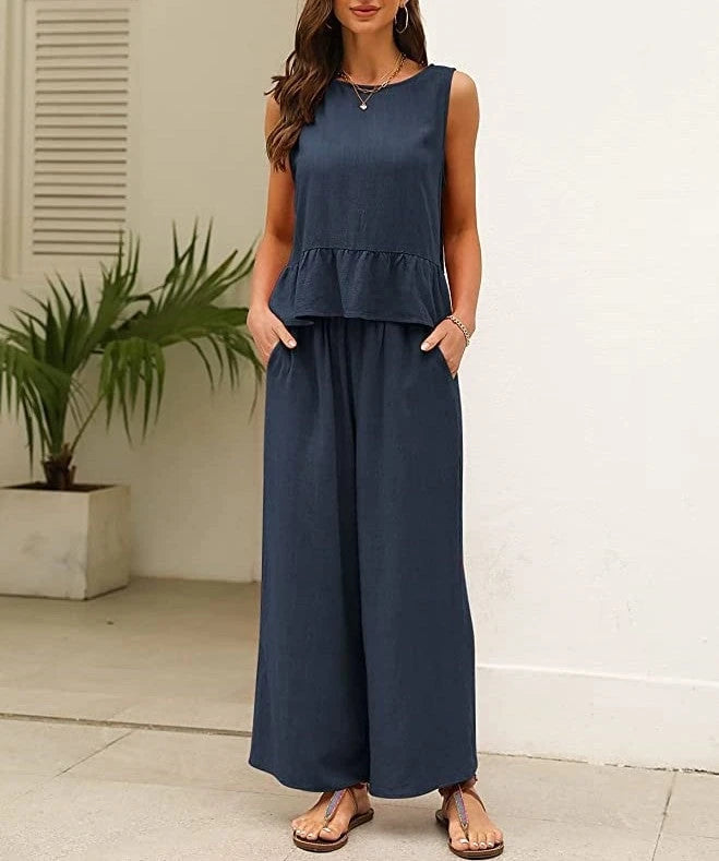Ladies airy jumpsuit with ruffled hem