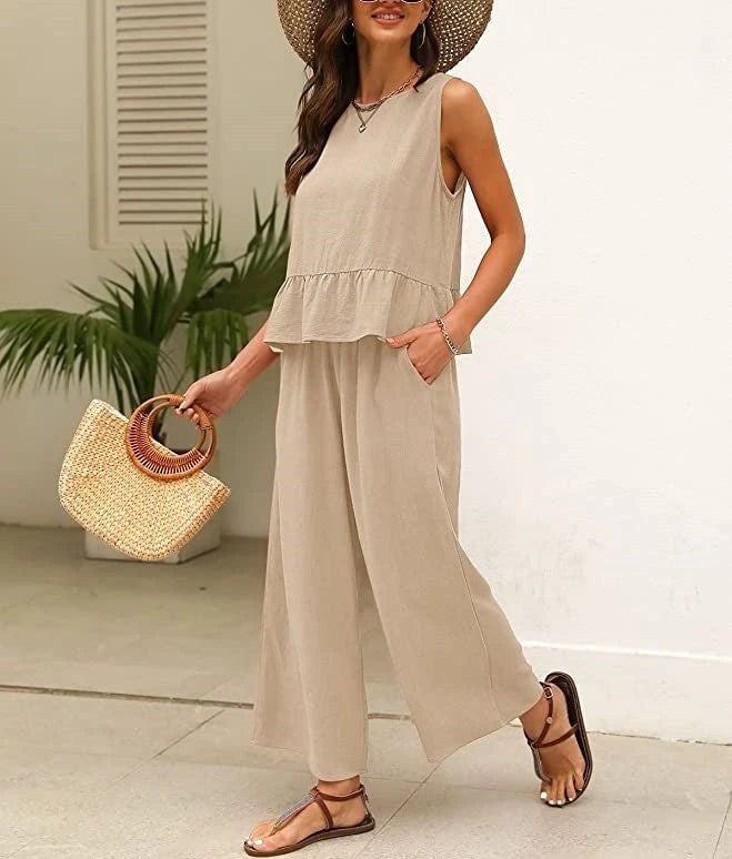 Ladies airy jumpsuit with ruffled hem