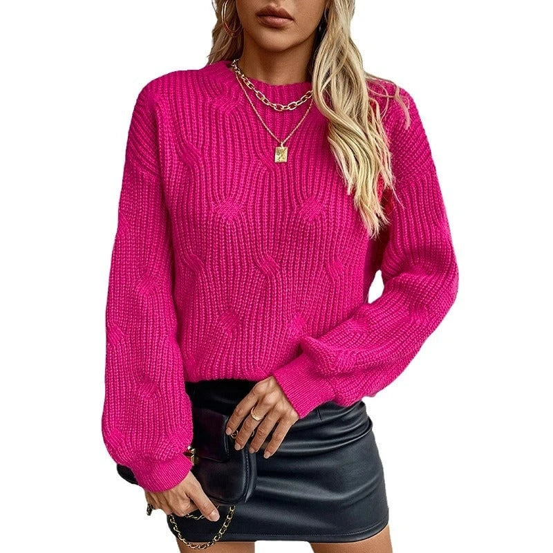 Women's chunky knit pullover with striking wave pattern
