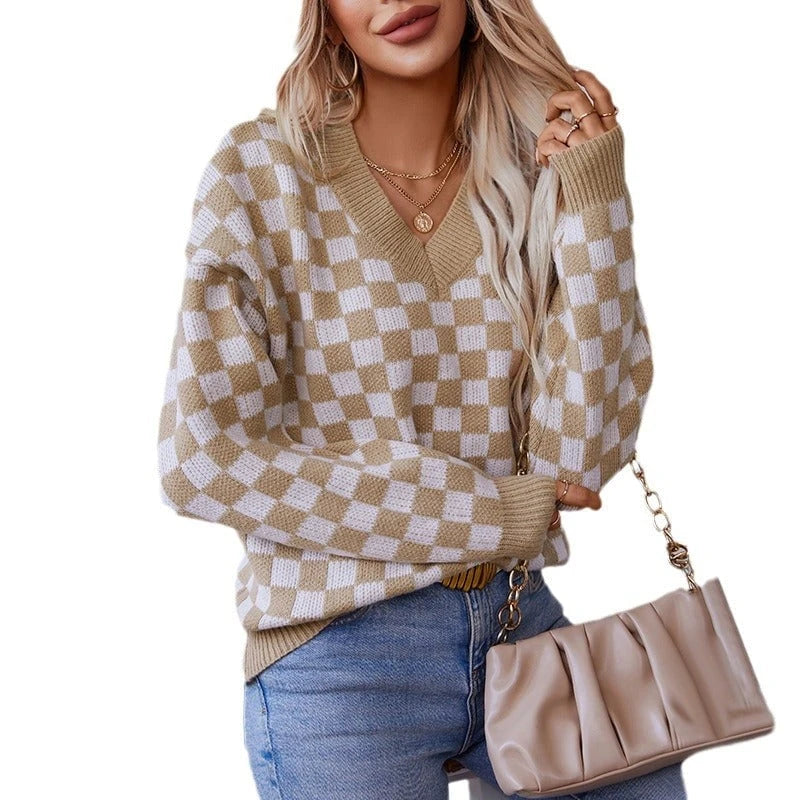 Women's Casual V-Neck pullover with Check Pattern and Loose Fit