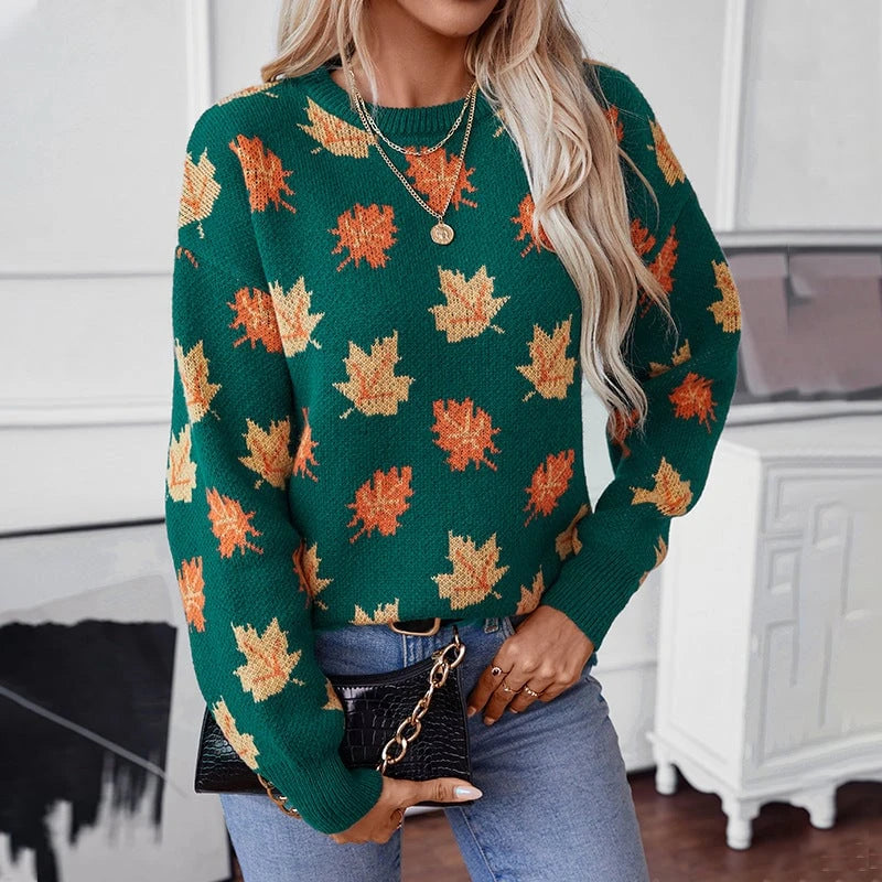 Women's knitted pullover with textured leaf pattern and round neckline