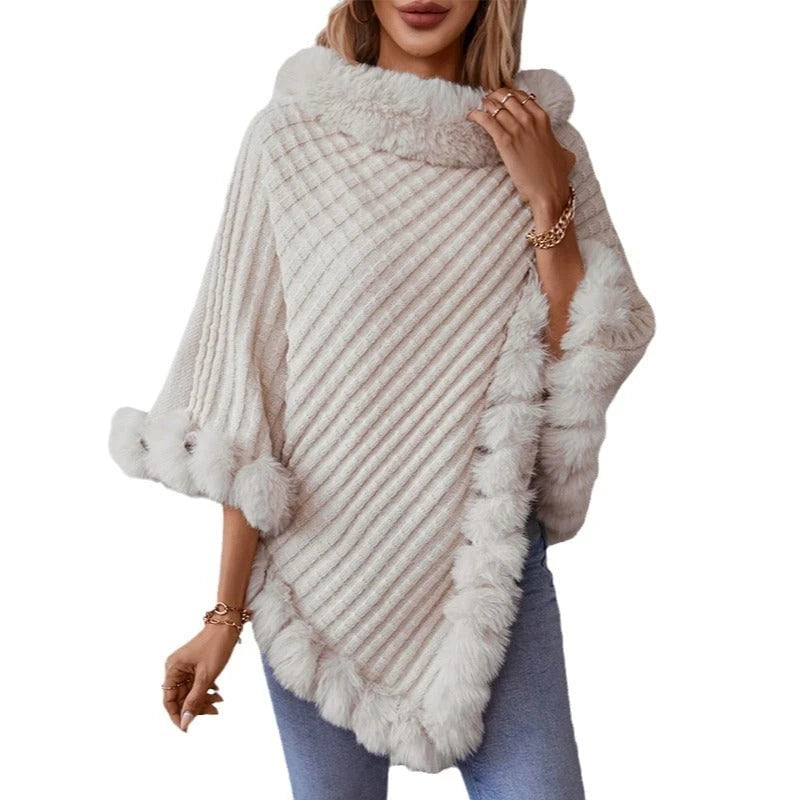 Women's cozy knitted blanket with luxurious faux fur trim