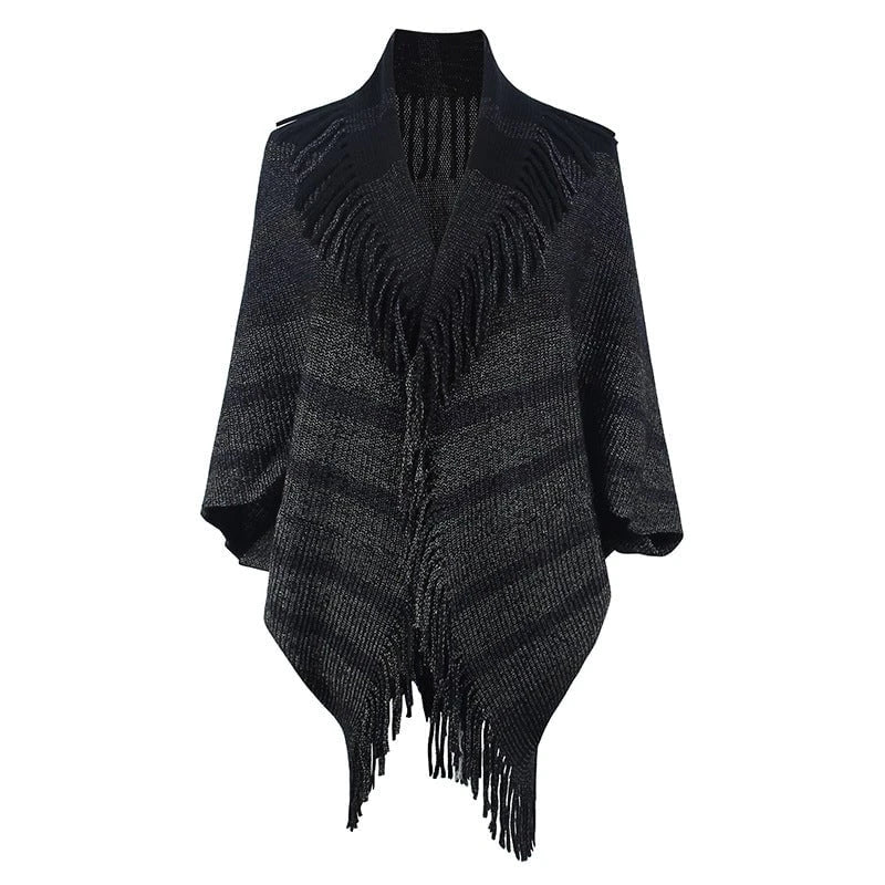 Women’s fashionable knitted poncho with casual fringe design and elegant structure