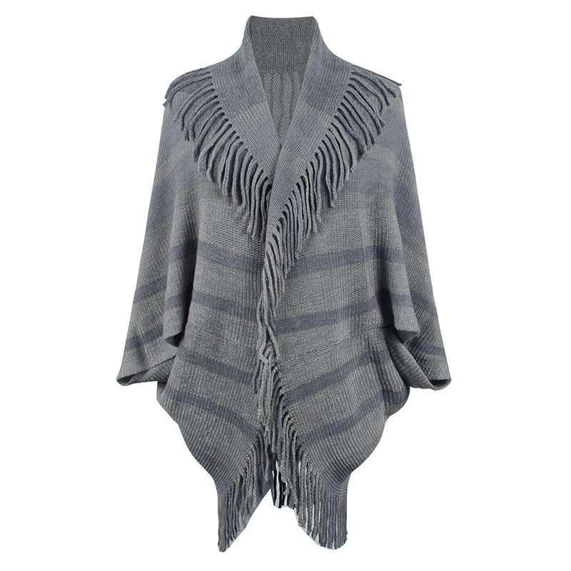 Women’s fashionable knitted poncho with casual fringe design and elegant structure