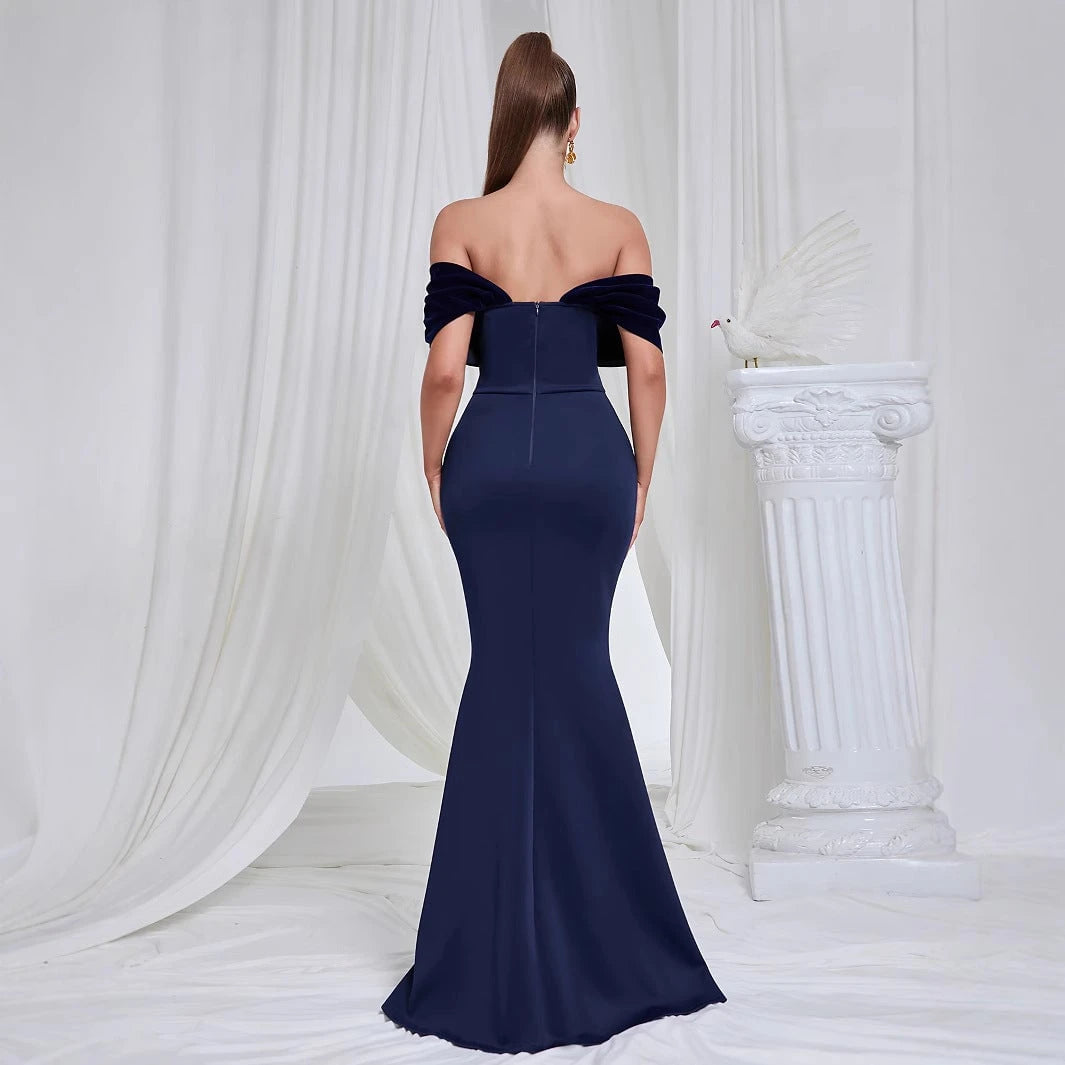 Ladies Elegant Mermaid Evening Dress with Off-Shoulder Design and Voluminous Puff Sleeves