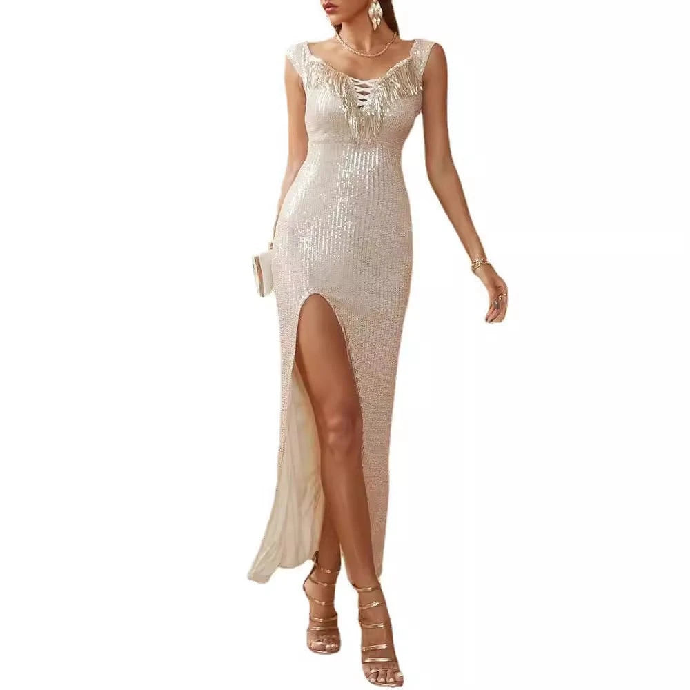 Women's Glamorous Evening Dress with Sequin Decoration and Eye-Catching Slit