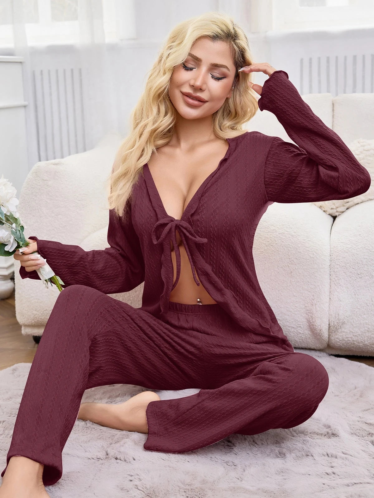 Women's Comfortable Pajama Set with Textured Surface and Relaxed Fit