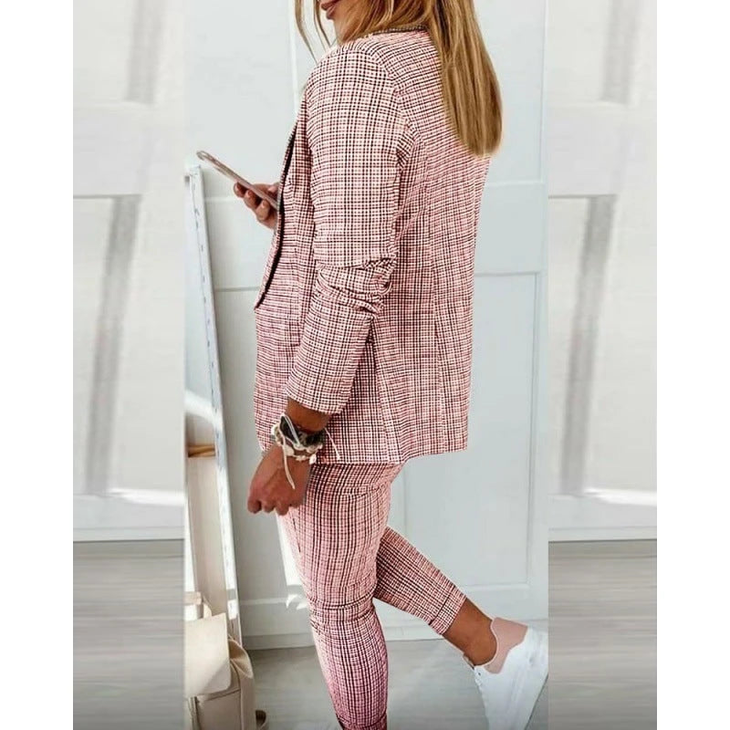 Ladies elegant check pattern suit set
