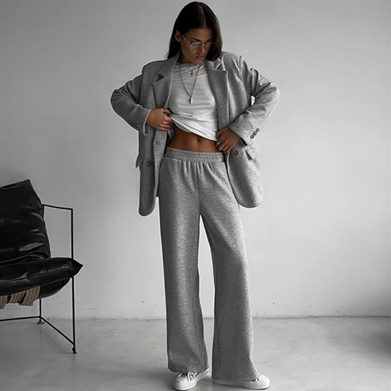 Women's elegant and casual suit set with double button placket and wide leg