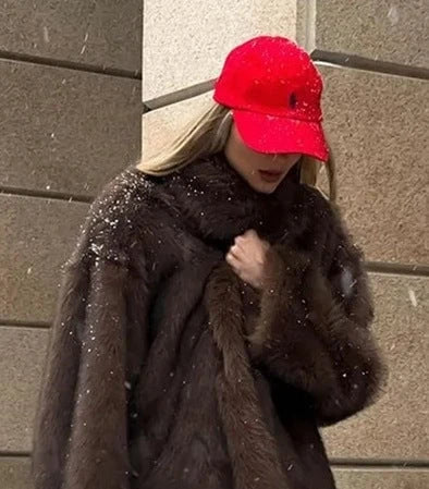 Ladies elegant and comfortable winter jacket