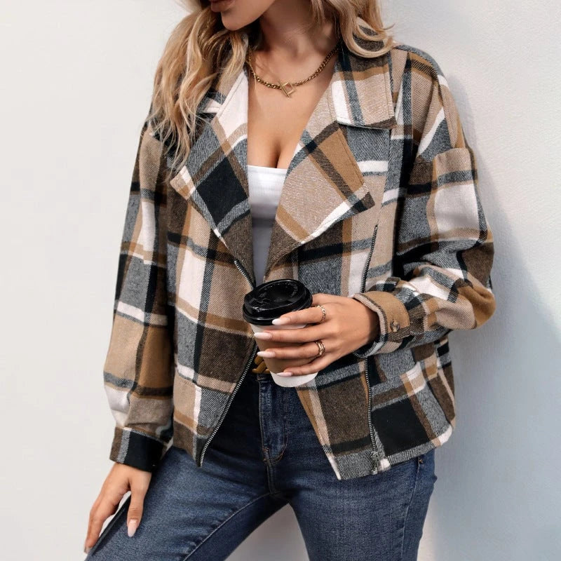 Women's casual checked jacket with oversized cut and modern lapel collar