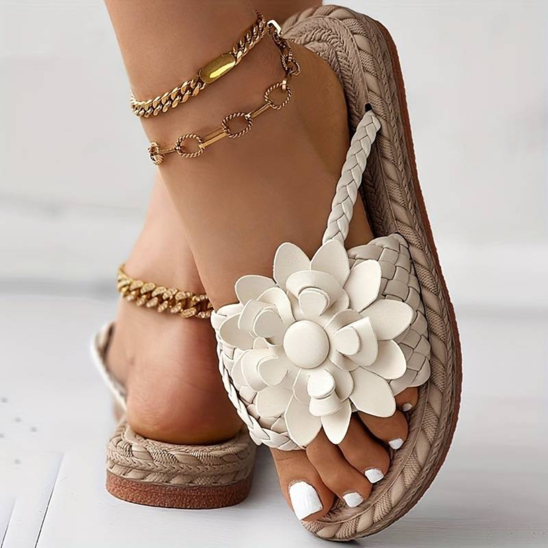 Flip FlopsWomen's Sandals With Open Toe And Elegant Braided Straps