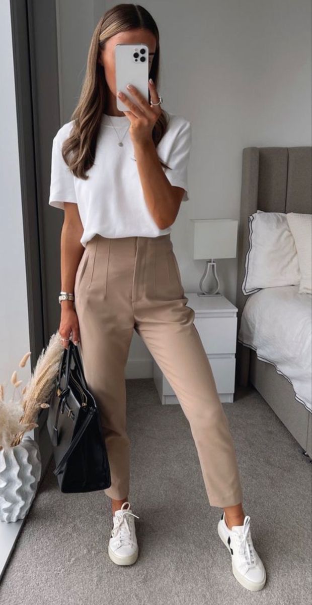 Comfortable and Elegant Women's Trousers