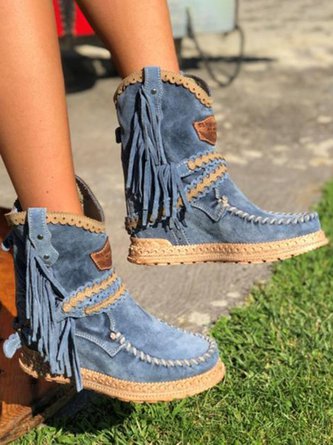 Western boots with fringes