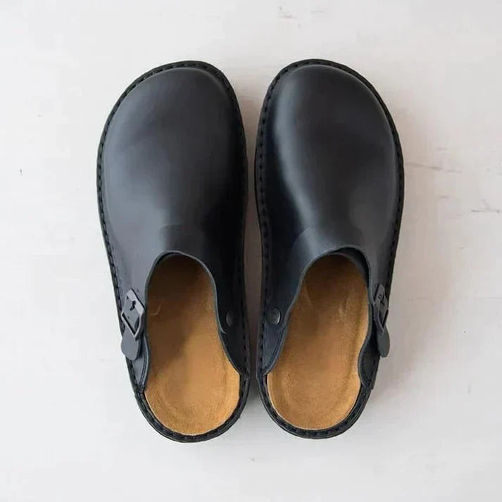 Lysse Leather Clogs