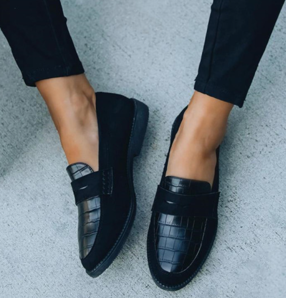 Comfortable and Elegant Women's Shoes - for Optimal Style and Comfort