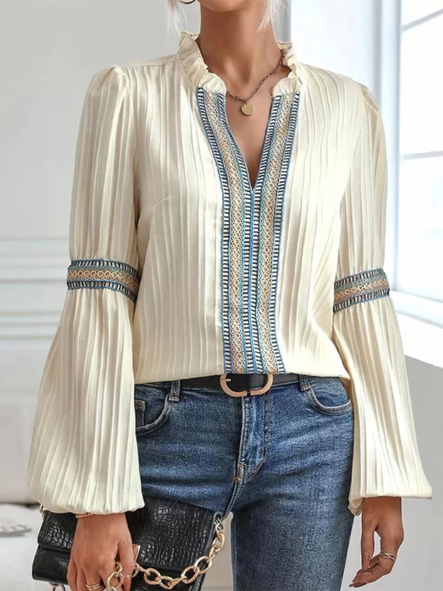 Coraluxurious Lace Blouse