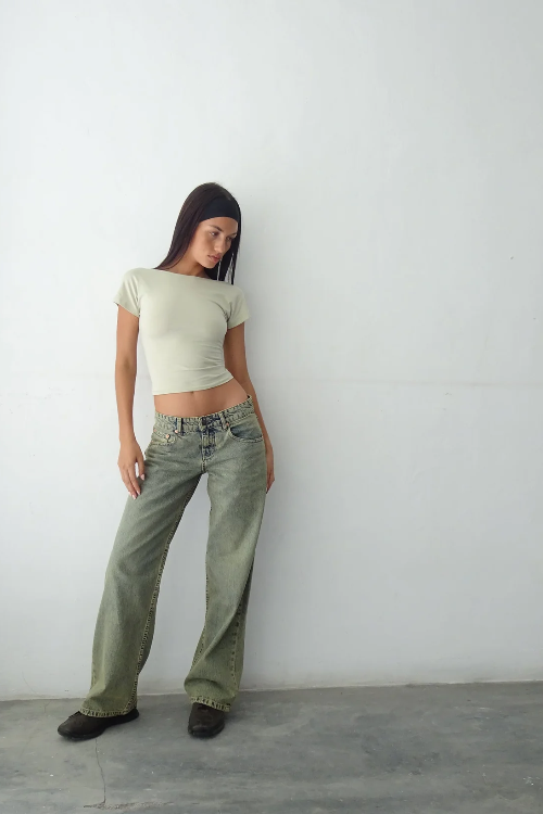 Low Rise Jeans