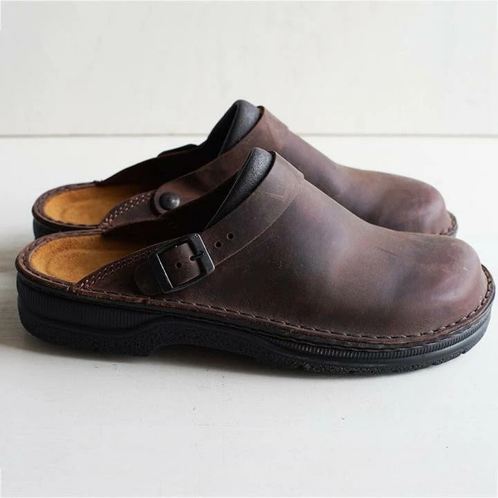 Lysse Leather Clogs