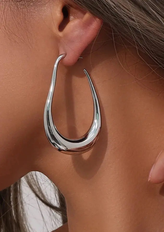 Minimalist Island Earrings in Silver