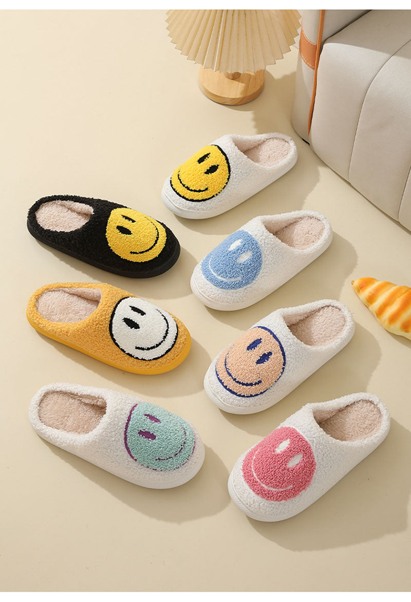 Large Smiley Pattern Fur Slippers