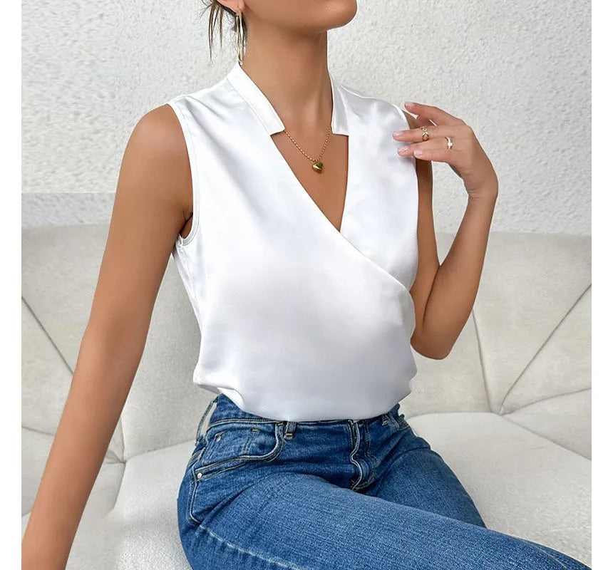 Elegant Sleeveless Solid Top