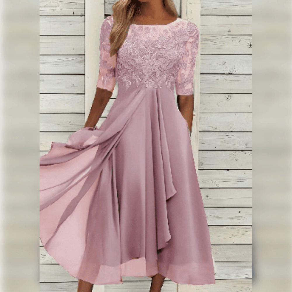 Elegant Chiffon Dress With Lace Appliqués