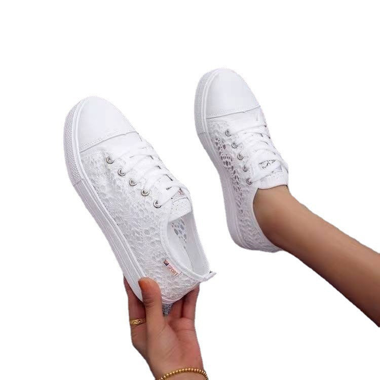 Women's sneakers with delicate lace pattern and non-slip sole