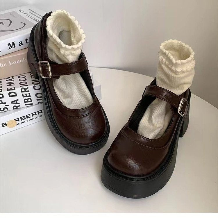 Ladies Mary Jane Pumps With Modern Design and High-quality Buckle W&w