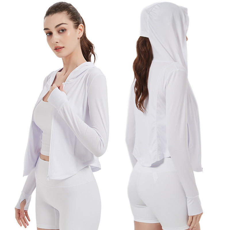 Women's sports jacket with breathable material and stylish cut