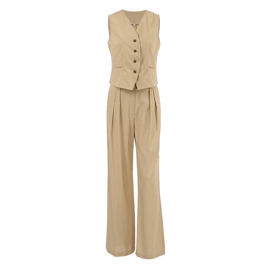Ladies elegant suit vest with tailored fit and wide leg