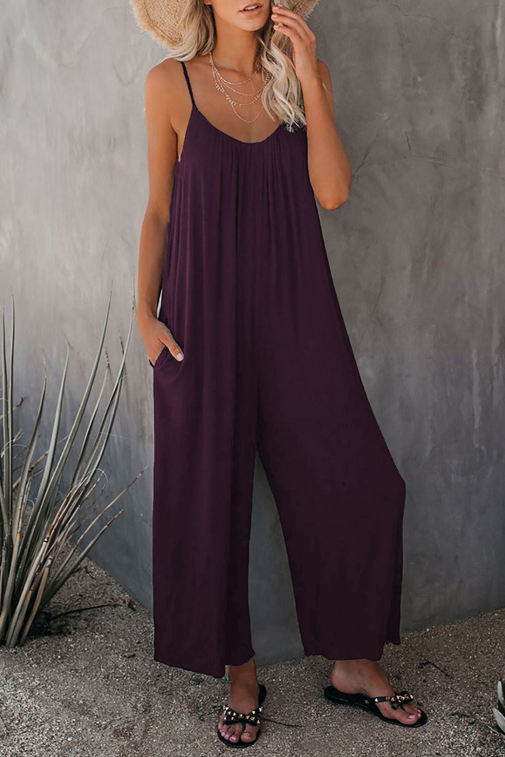 Women's Casual Jumpsuit with Wide Legs and Practical Pockets