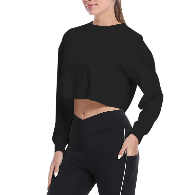 Women's sporty crop sweater with long sleeves