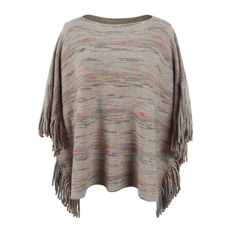 Ladies cozy poncho with fringed details