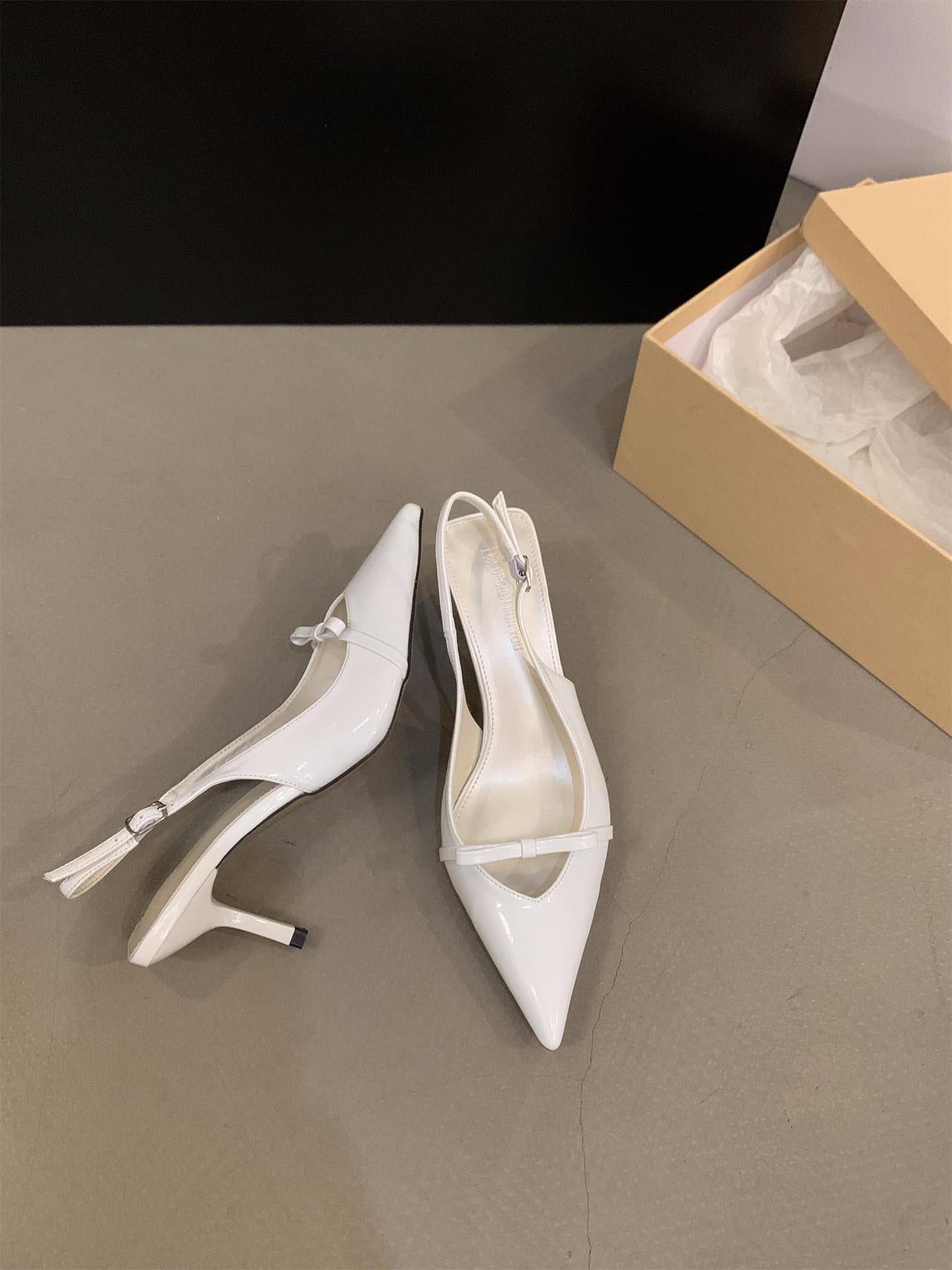 Women's Slingback Pumps with elegant cut and fine strap