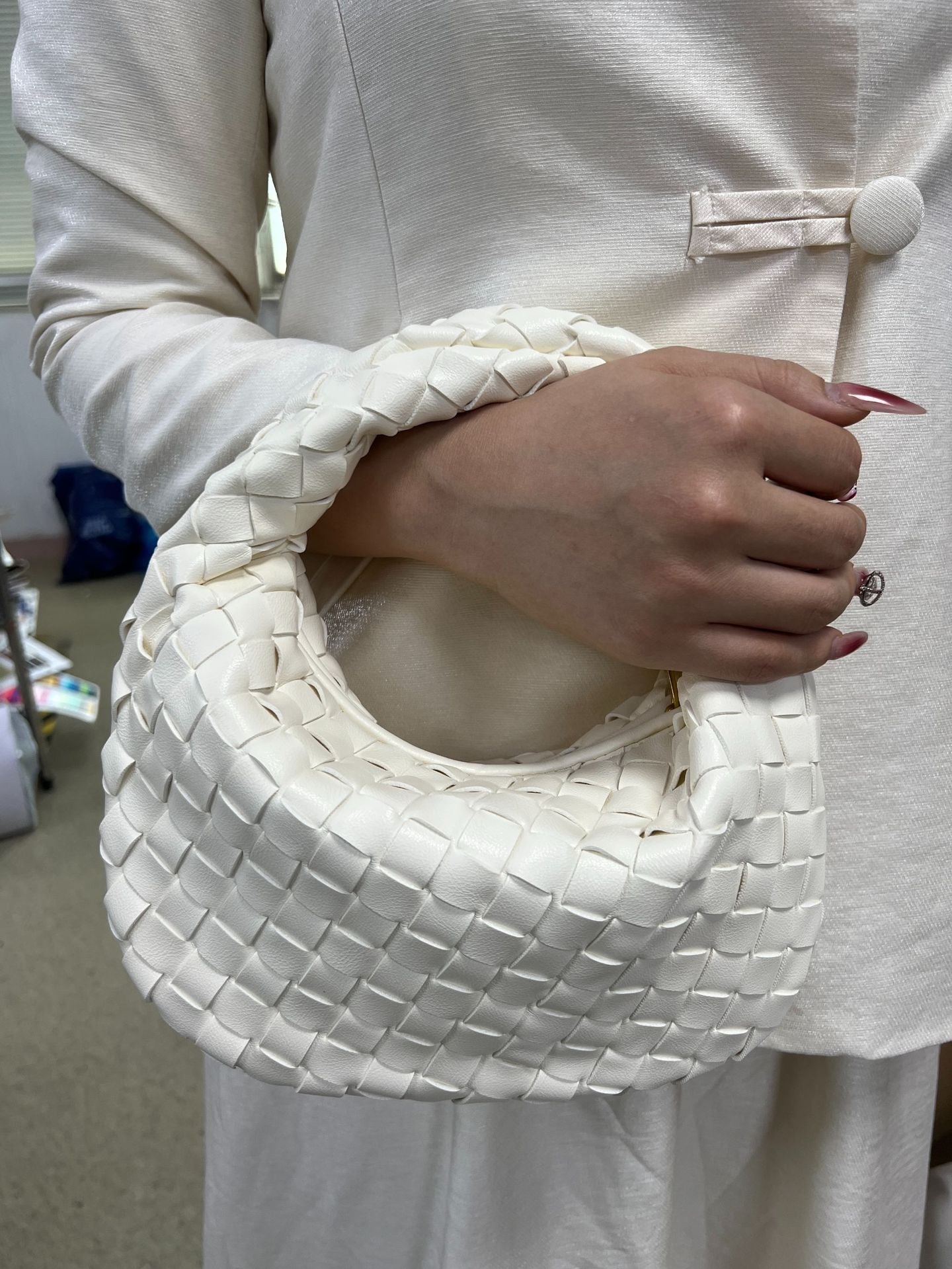 Casual and Relaxed Bag Design