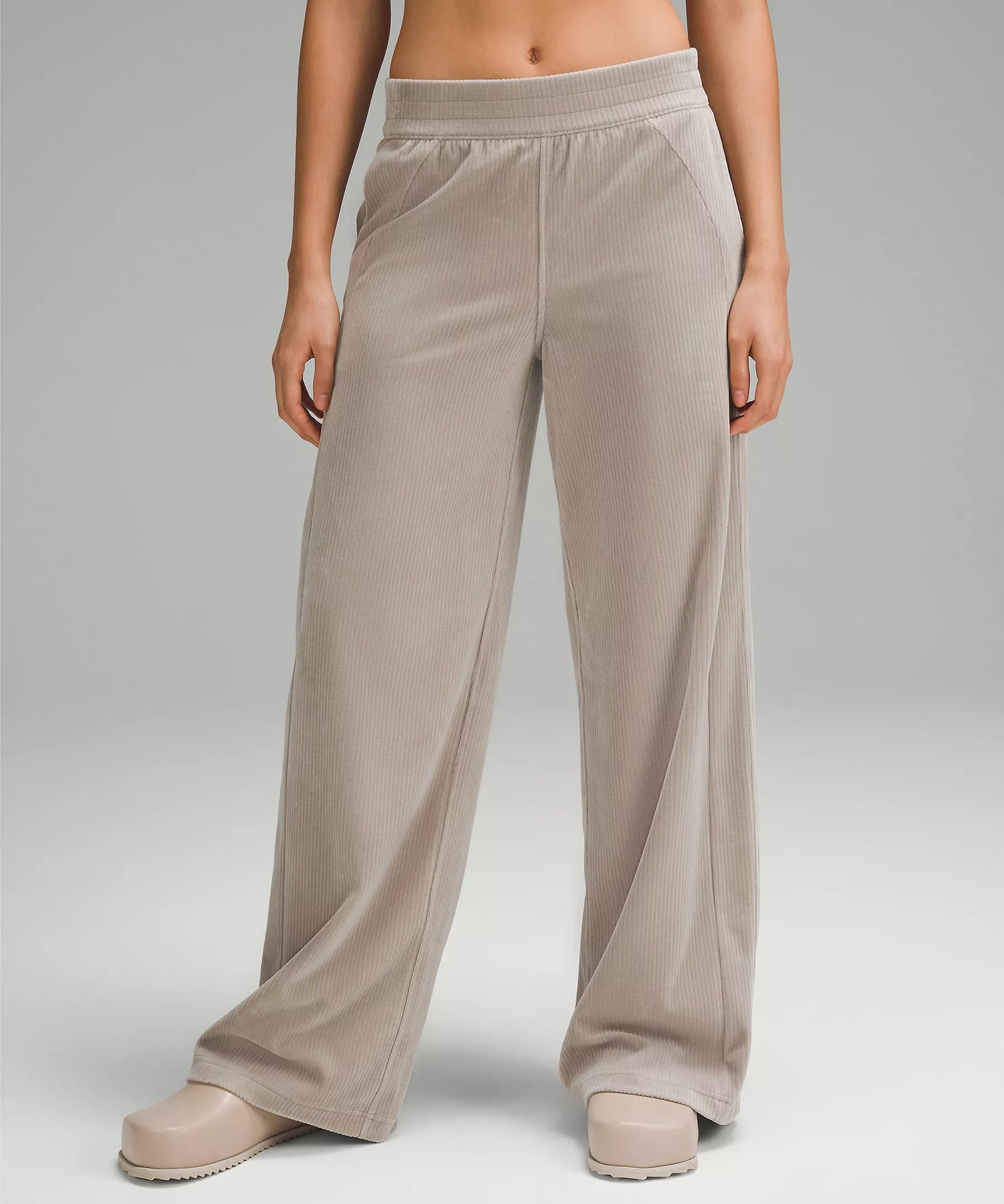 Women's Wide-Leg Corduroy Trousers