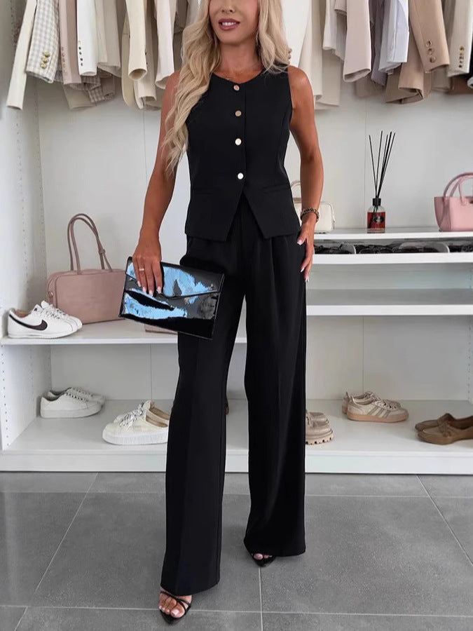 Women's pantsuit with tailored vest and elegant buttons
