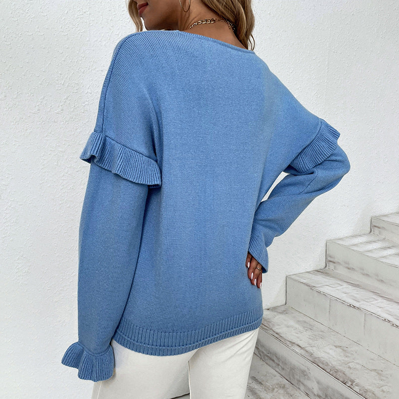 Ladies elegant pullover with ruffle details and V-neck