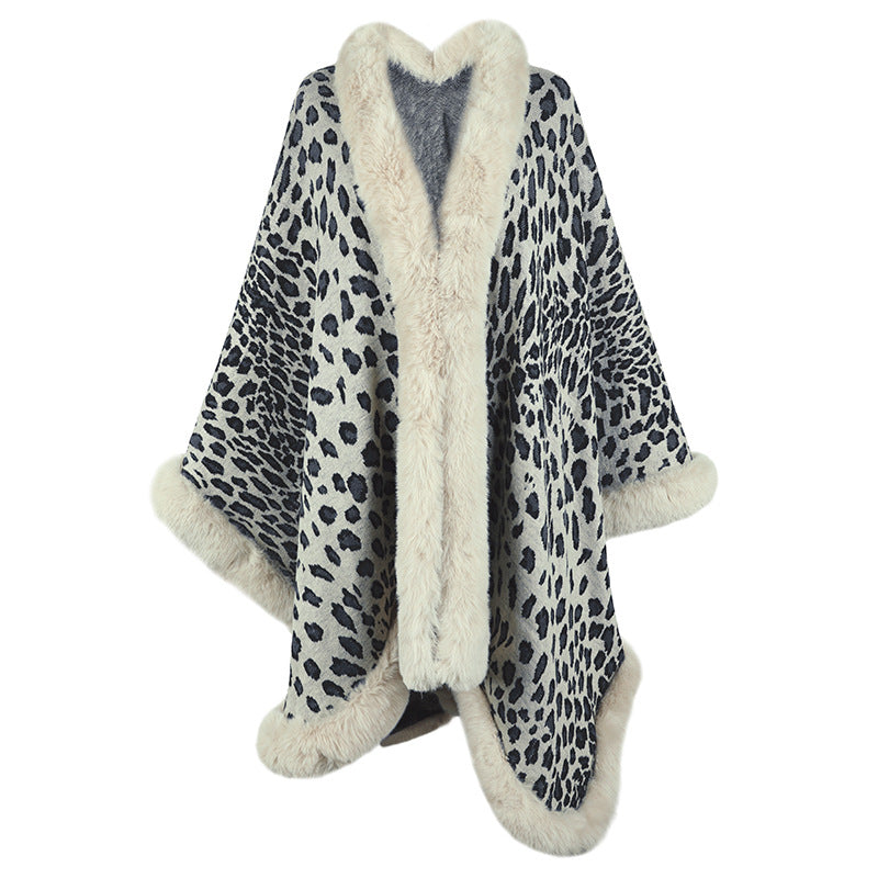 Women's cozy poncho with luxurious faux fur trim and leopard print