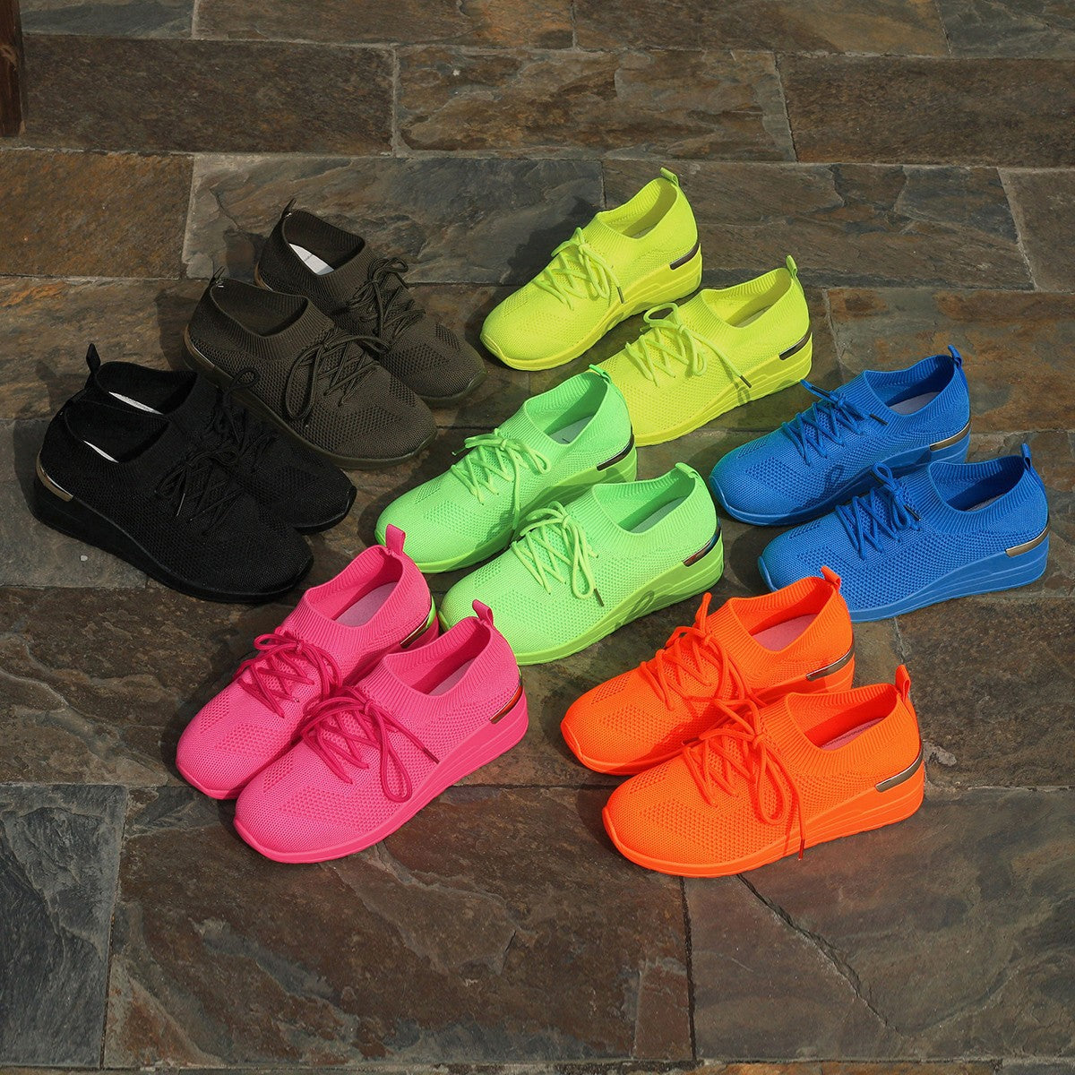 Women's comfortable sport sneakers with breathable upper material and elegant platform sole