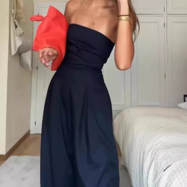 Women's strapless jumpsuit with wide leg and side pockets