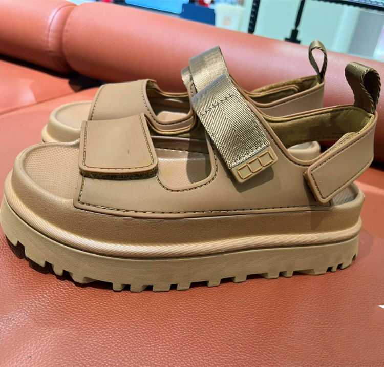 Women Sports Sandals with Ergonomic Footbed and Non-Slip Sole