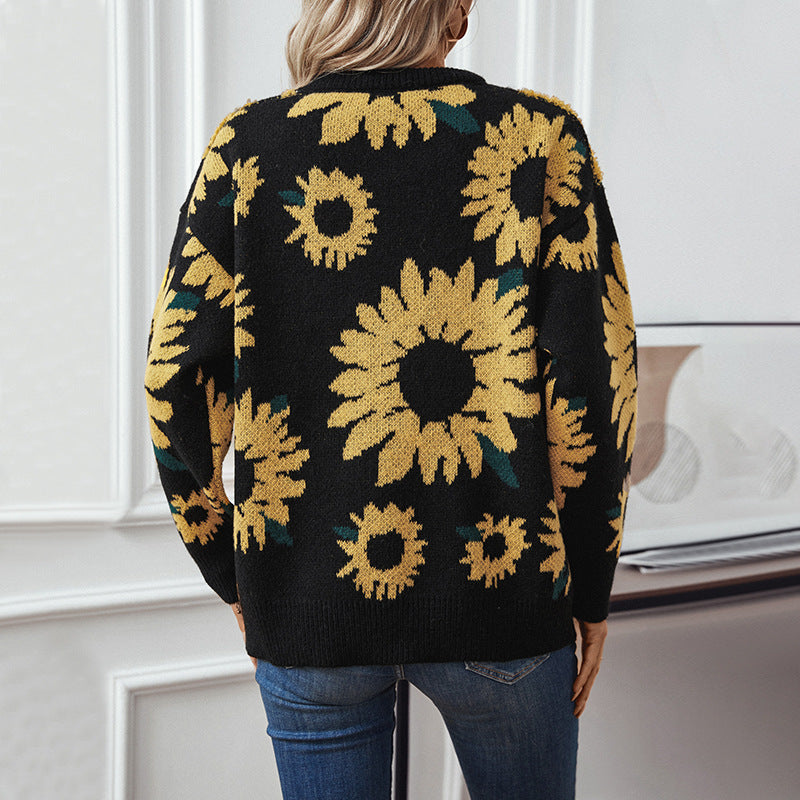 Ladies cozy pullover with sunflower motif