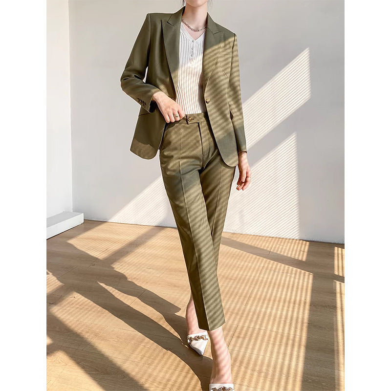 Women's bespoke two-piece suit set