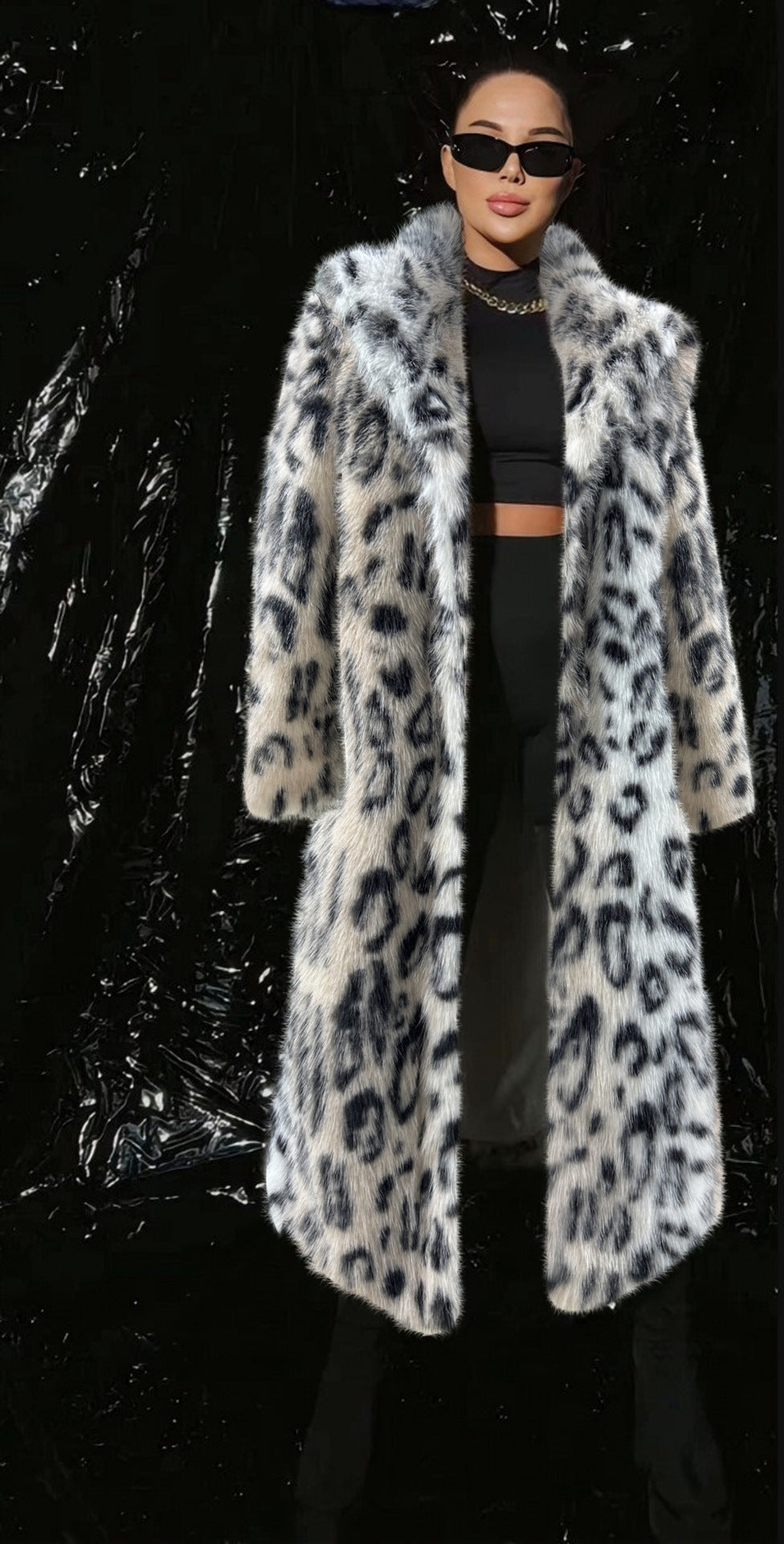 Ladies Luxurious Faux Fur Coat with Leopard Print