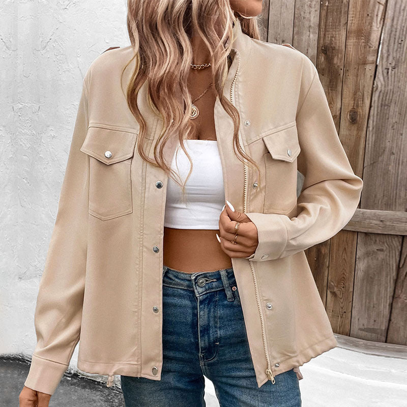 Women's elegant utility jacket with snap-button details and chest pockets
